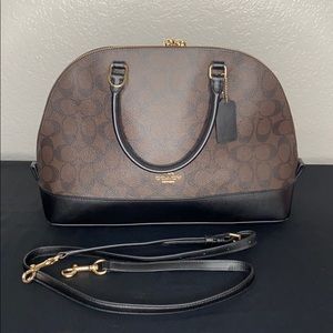 Coach black and brown classic C tote